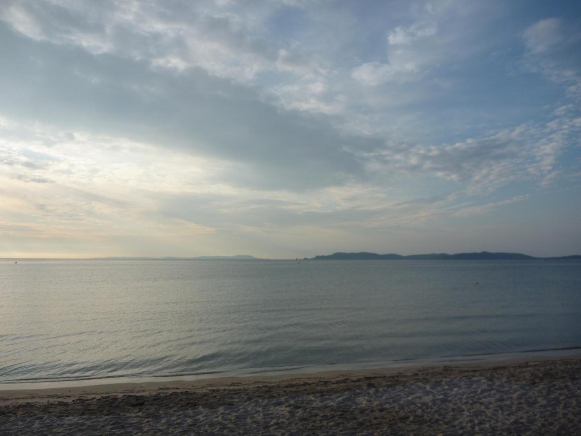 Le Surplage Hyères Esterno foto