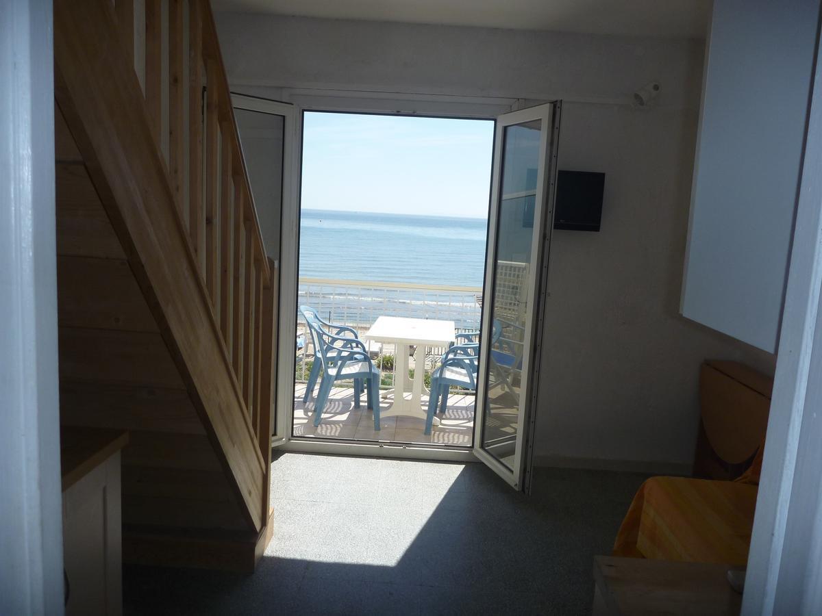Le Surplage Hyères Esterno foto